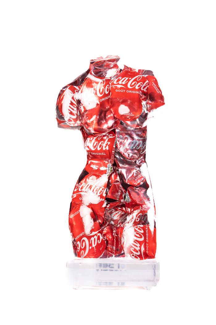WOMEN COKE RED