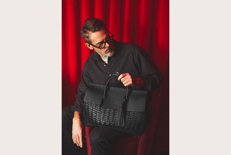 OSTRO2-M INTRECCIATO(オストロ2 Mサイズ イントレチャート)BLACK