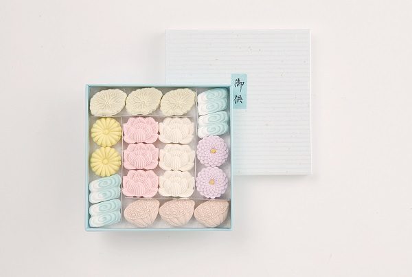 ご先祖様へ心を込めて -お供え菓子特集-
  