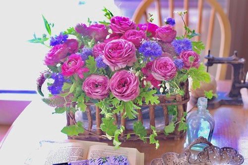 item-list__bg-img