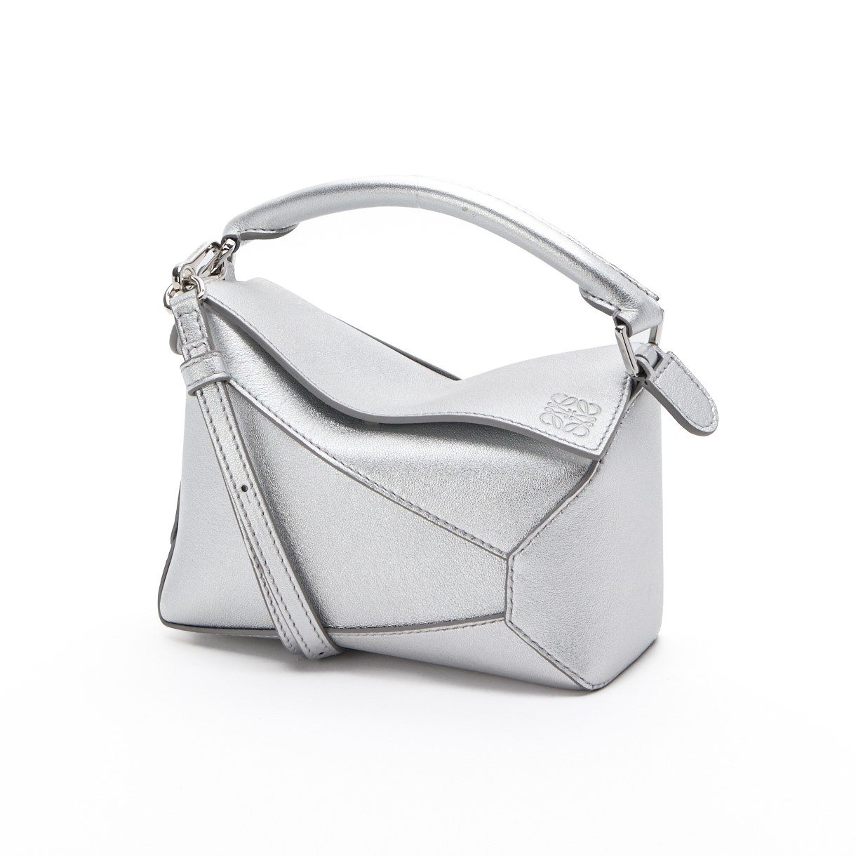 LOEWE／ロエベ＞リフレッシュオープン | インターナショナルブティック | 岩田屋本店 | 岩田屋 店舗情報