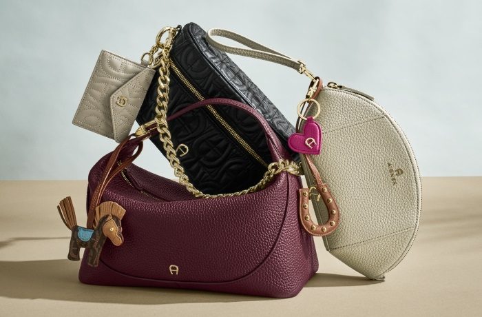 ＜エマフランシス／Emma Francis＞2023 SScollection
  
  
  